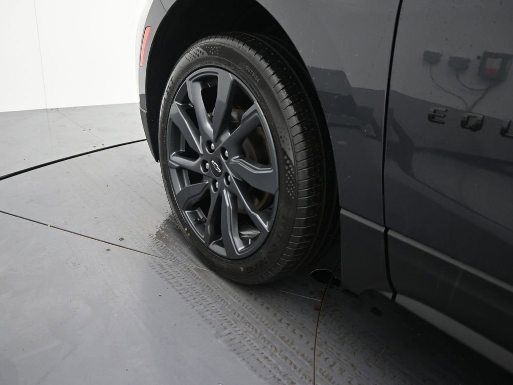 Used 2023 Chevrolet Equinox RS image 13