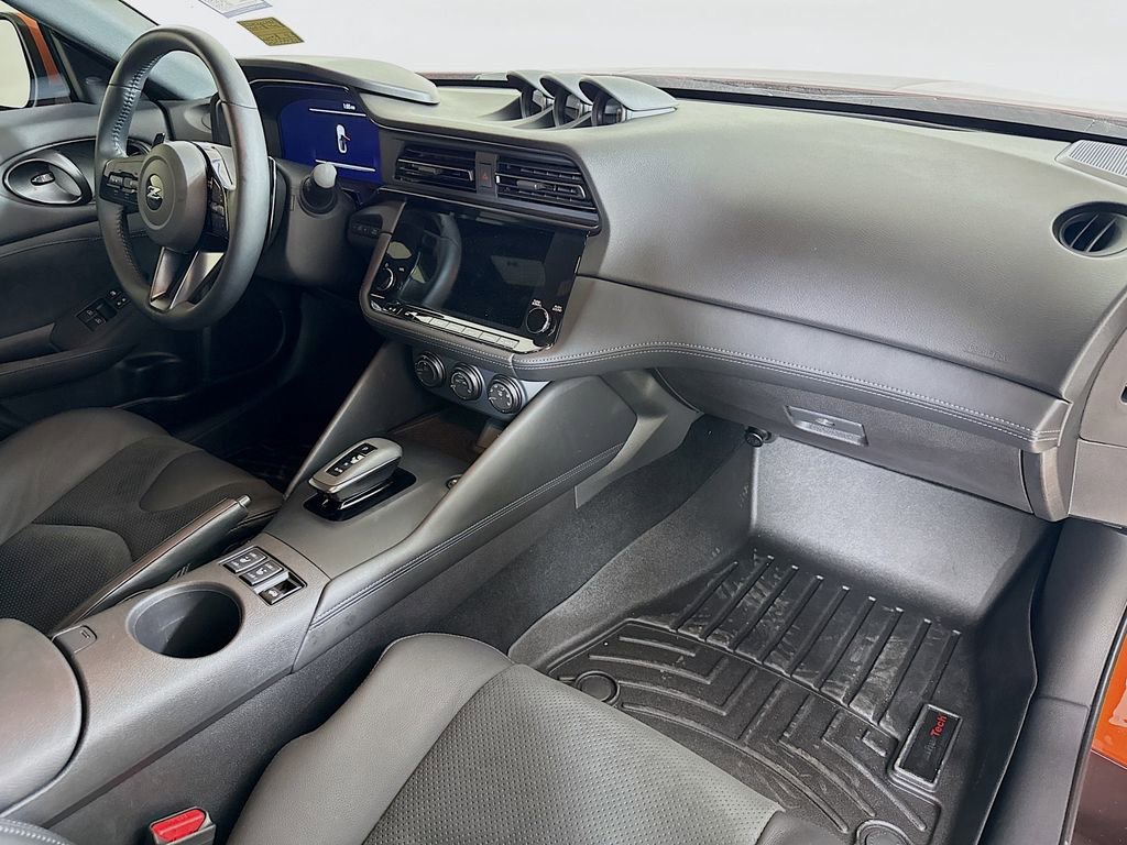 Used 2024 Nissan Z Performance w/ Heritage Edition image 28