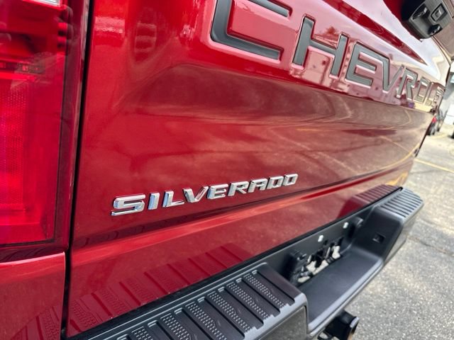Certified 2024 Chevrolet Silverado 1500 LT Trail Boss w/ Convenience Package II AWD/4WD image 25