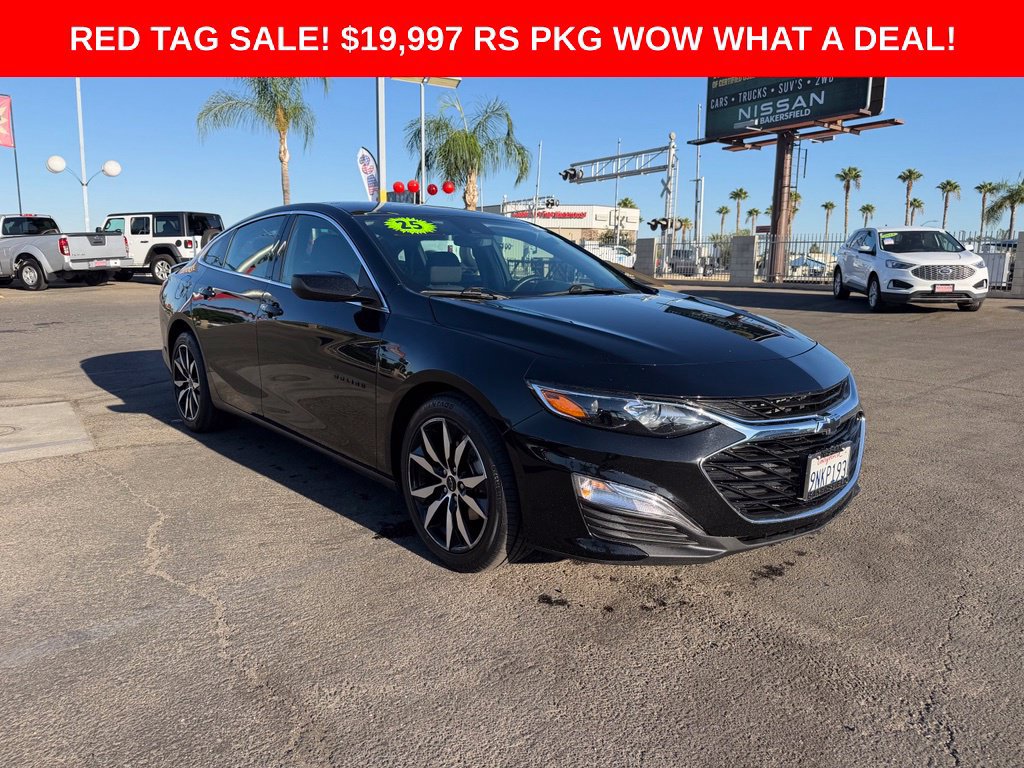 Used 2025 Chevrolet Malibu RS