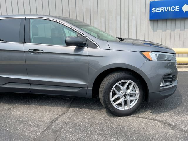 Used 2024 Ford Edge SEL w/ Convenience Package AWD/4WD image 32
