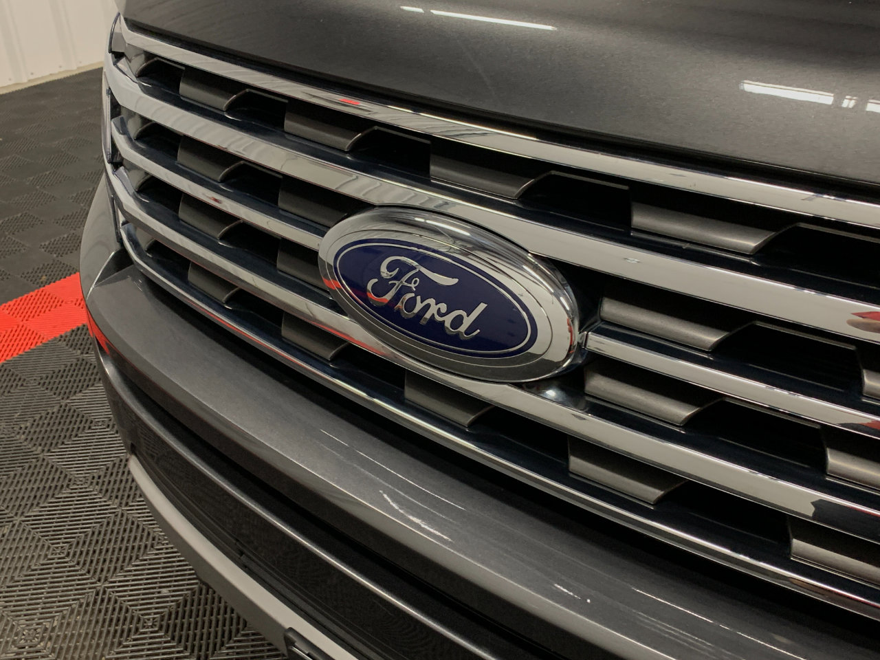 Used 2020 Ford Expedition Max XLT image 9