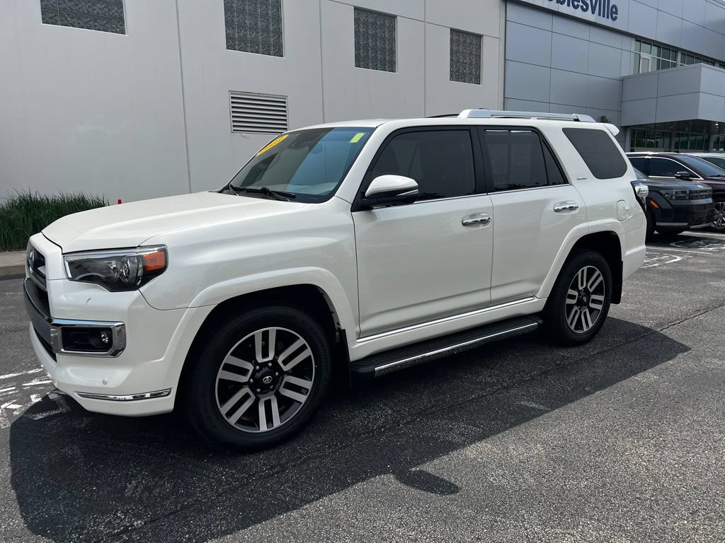Used 2023 Toyota 4Runner Limited AWD/4WD image 3