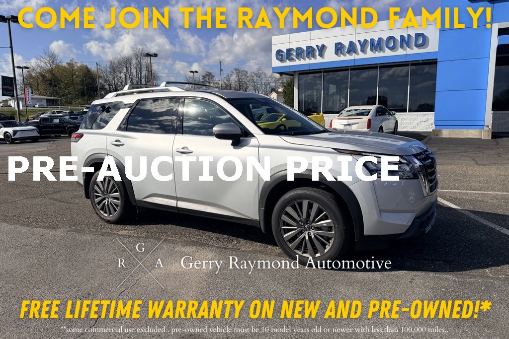 Used 2025 Nissan Pathfinder SL w/ SL Premium Package