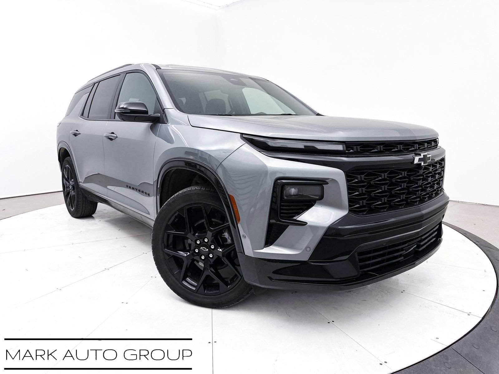 Used 2024 Chevrolet Traverse RS w/ LPO, Floor Liner Package