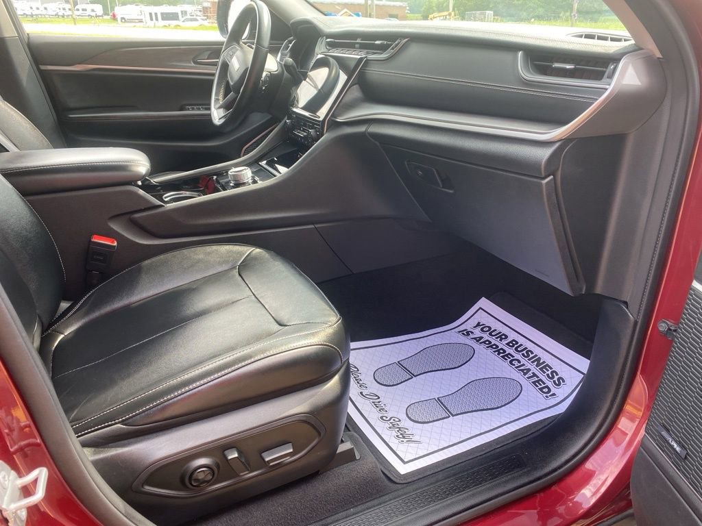 Used 2021 Jeep Grand Cherokee L Limited image 24