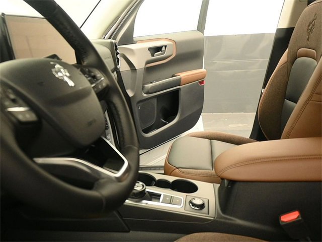 New 2025 Ford Bronco Sport Outer Banks w/ Outer Banks Tech Package+ image 21