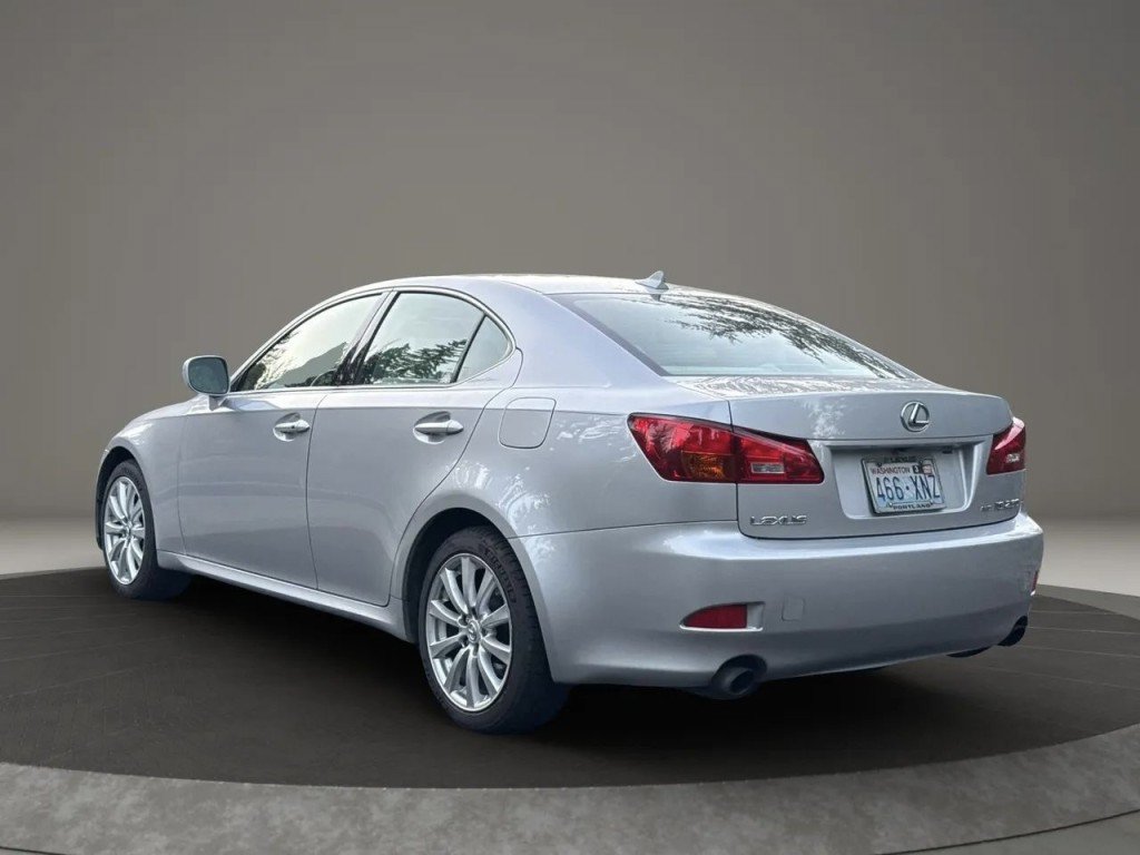 Used 2008 Lexus IS 250 AWD w/ Preferred Accessory Pkg image 8