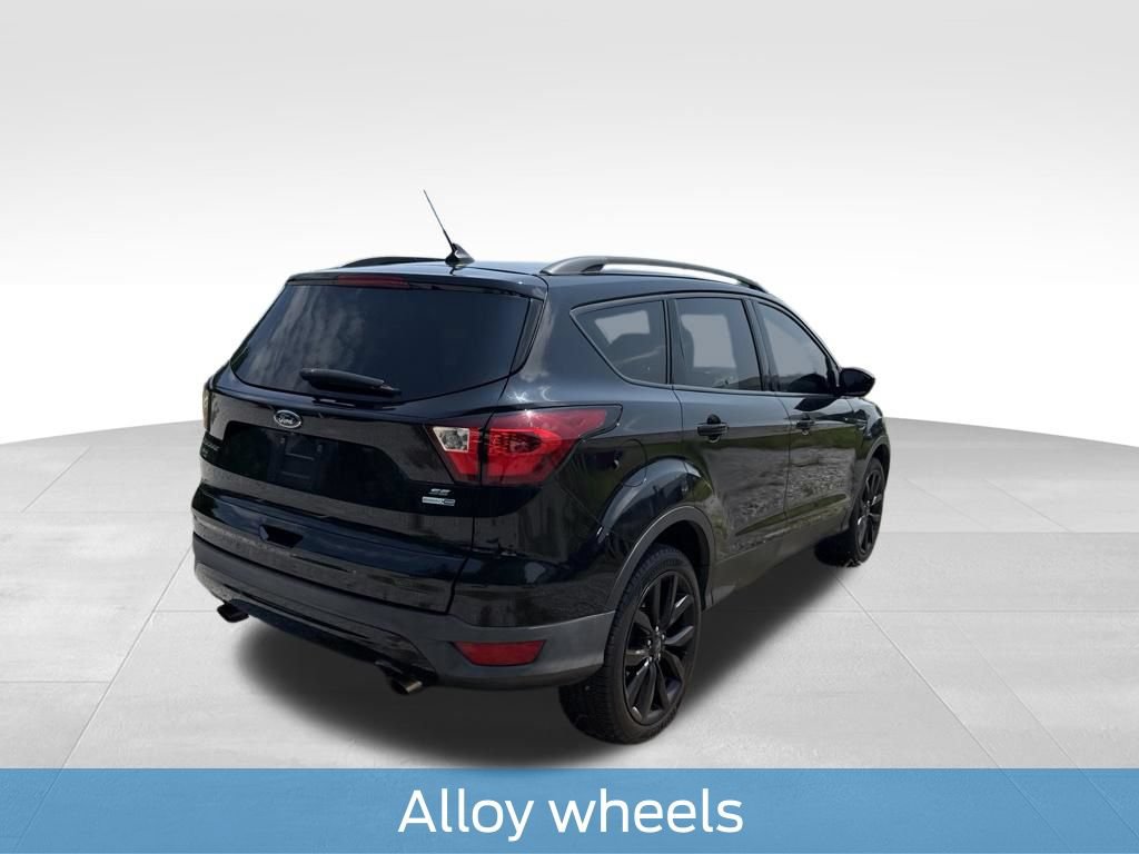 Used 2019 Ford Escape SE AWD/4WD image 17