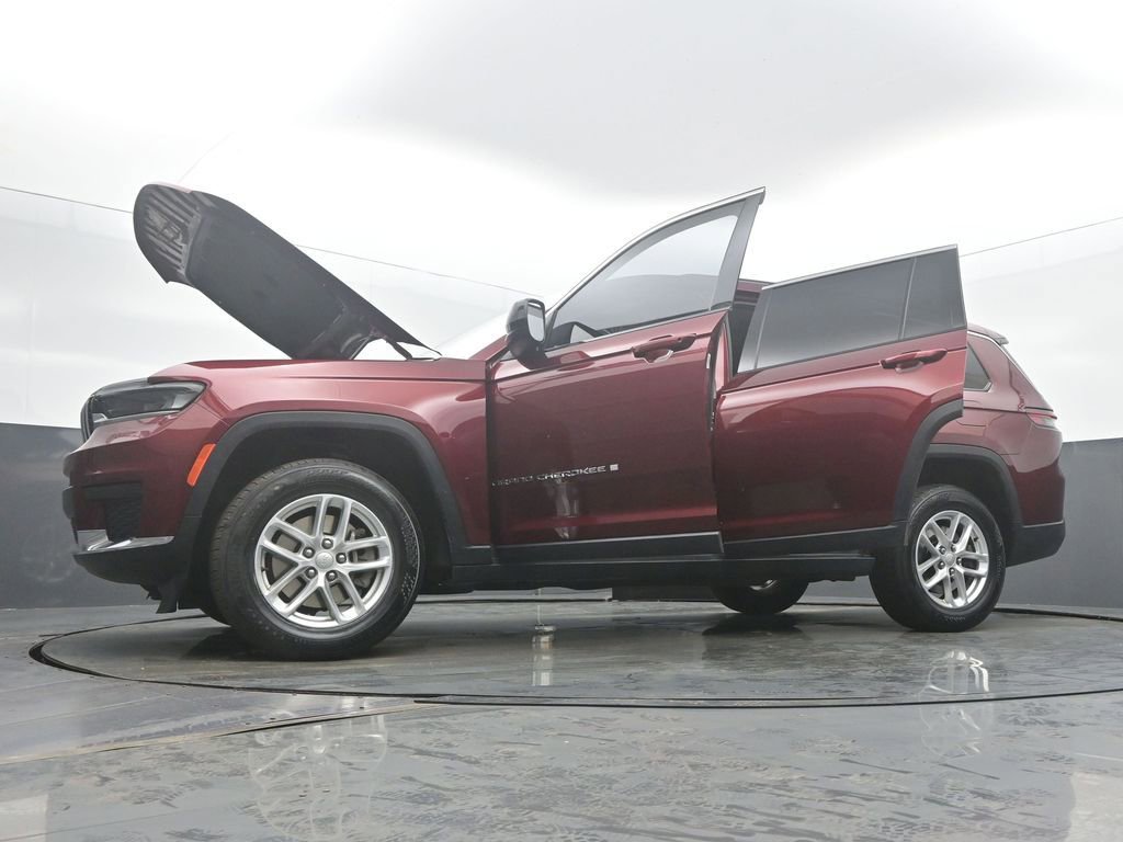 Used 2023 Jeep Grand Cherokee L Laredo image 61