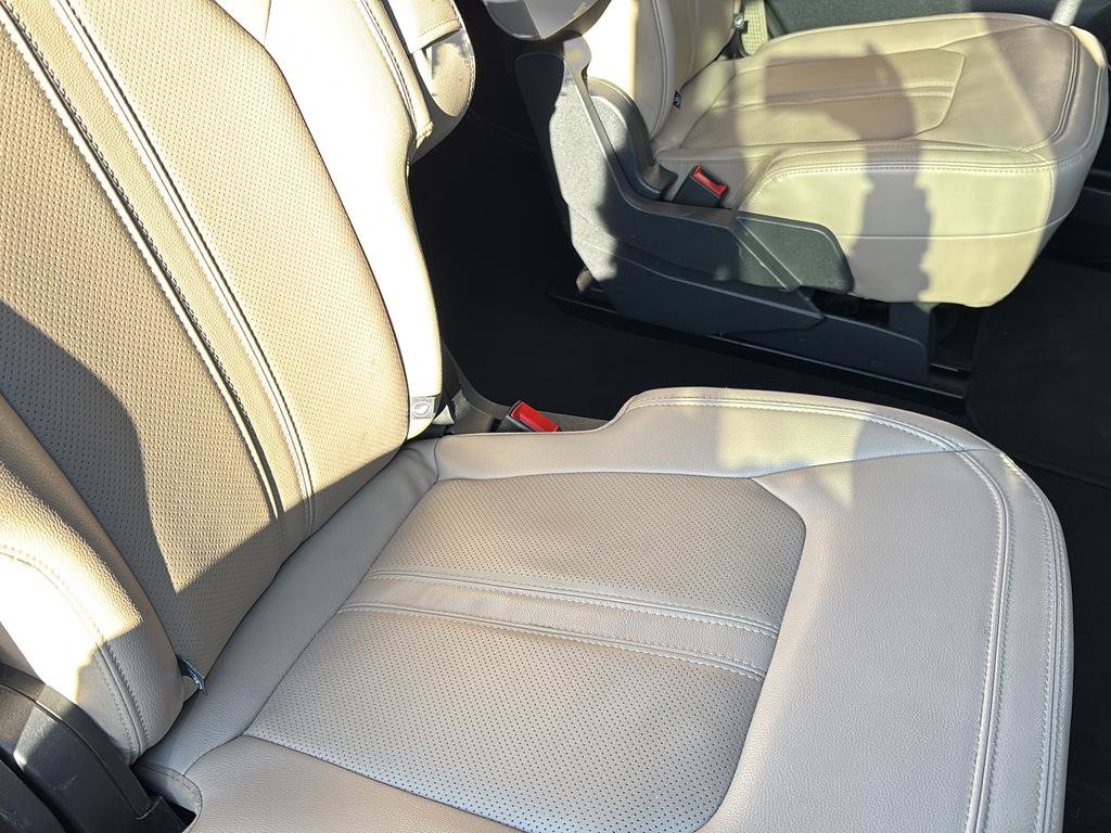 Used 2024 Ford Expedition Limited image 47