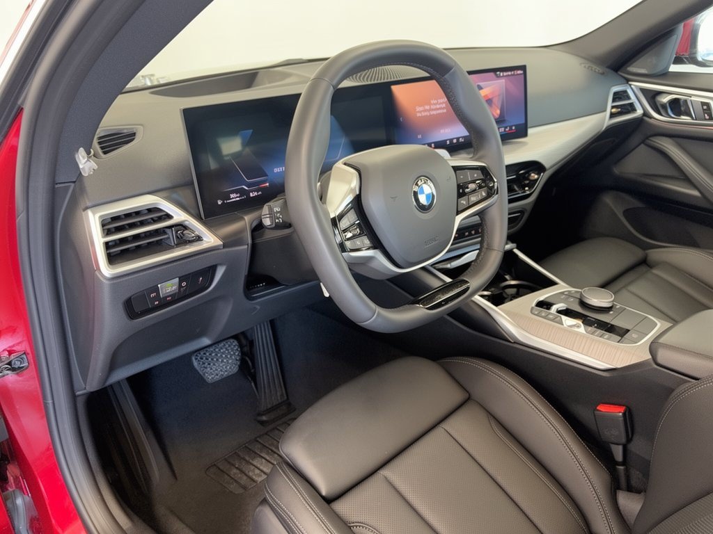 Certified 2025 BMW 430i w/ Premium Package RWD image 4