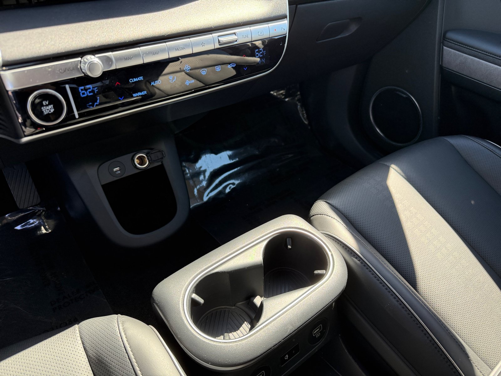 Certified 2024 Hyundai Ioniq 5 Limited RWD image 13
