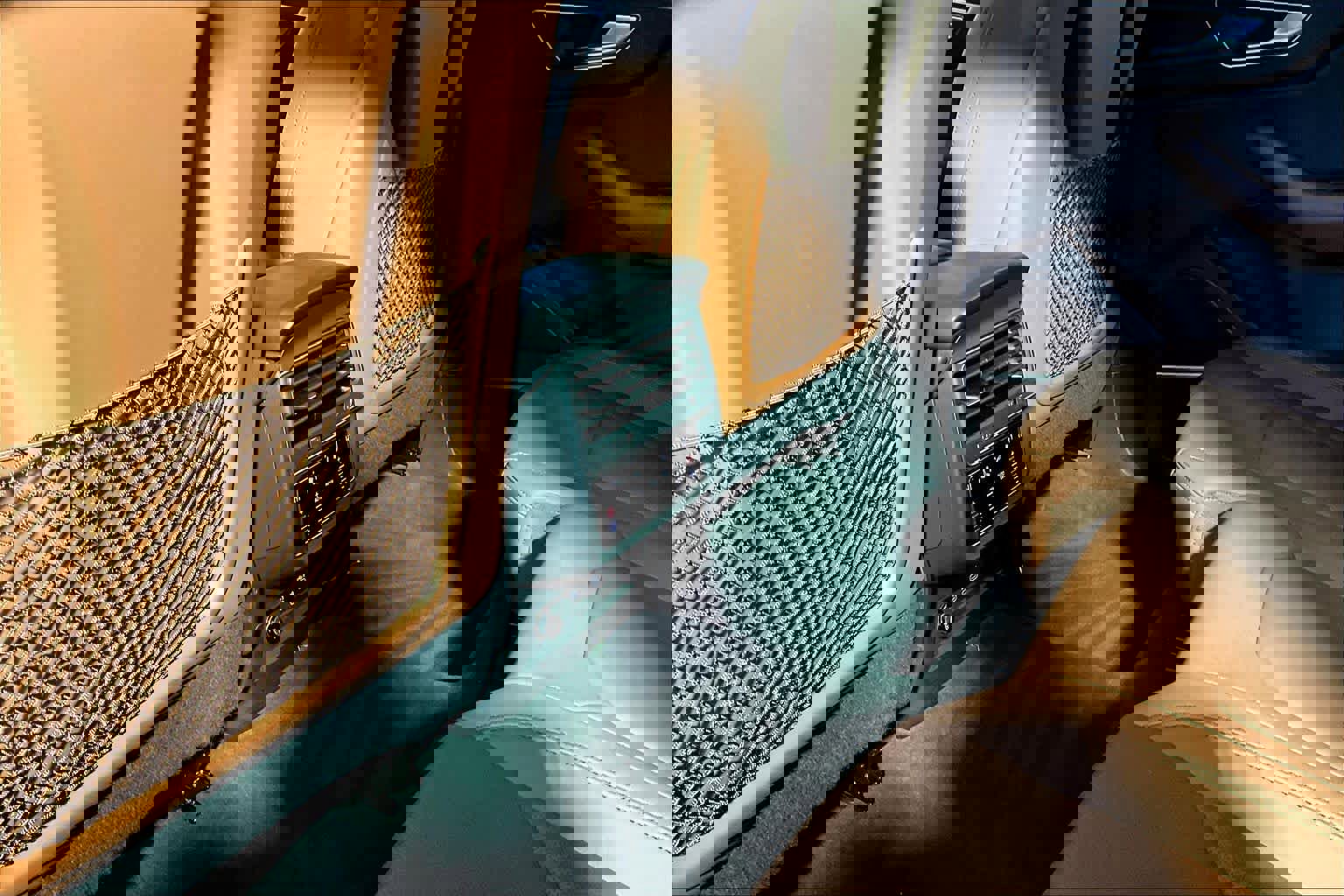 Used 2021 Audi Q8 Premium Plus w/ Premium Plus Package image 36