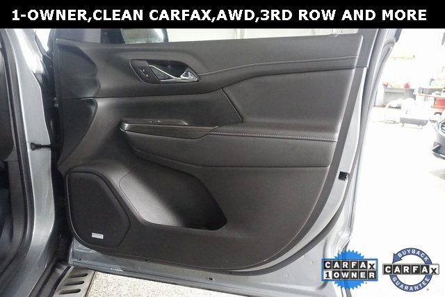 Used 2023 GMC Acadia SLT w/ Technology Package image 28