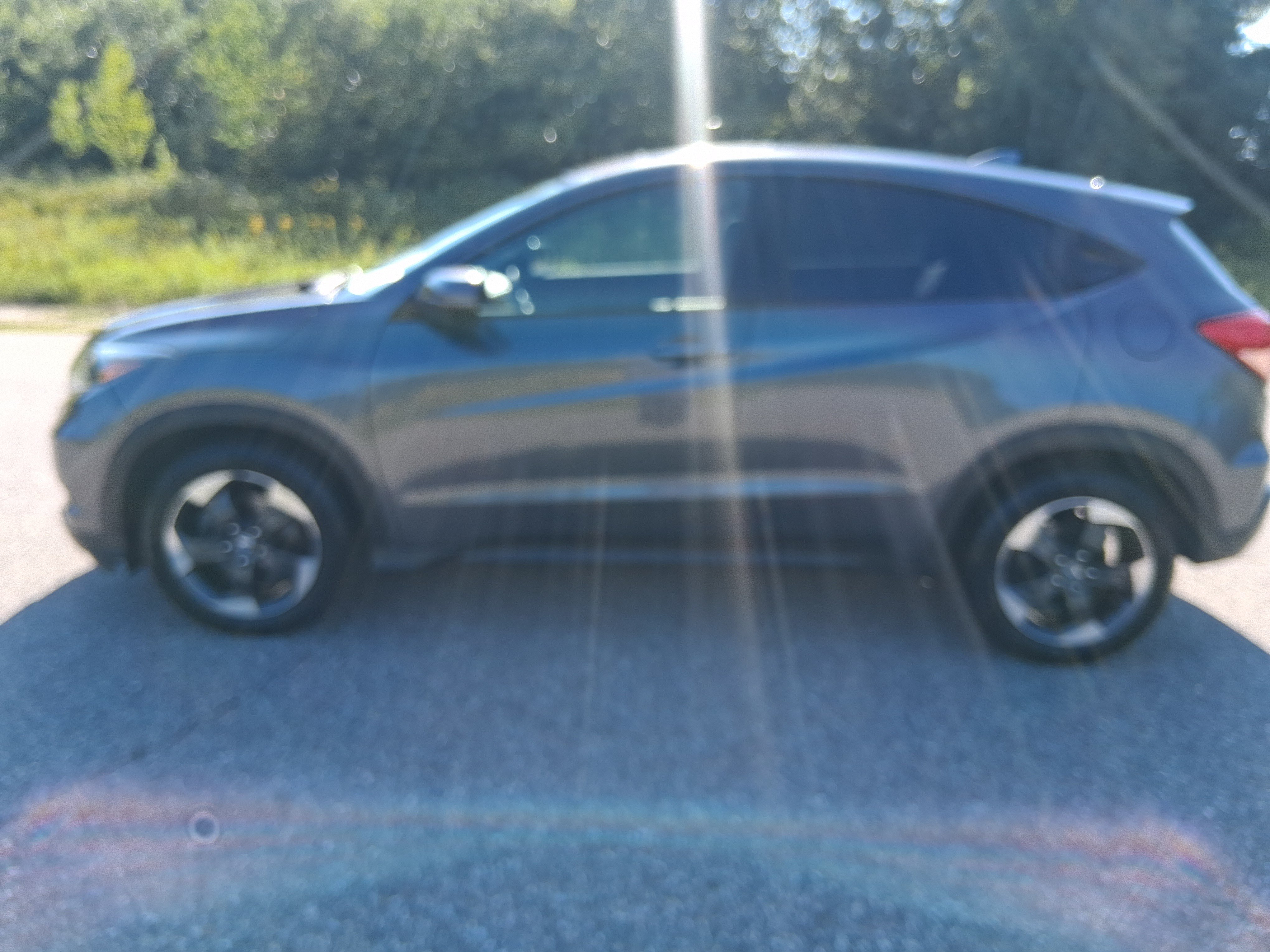 Used 2018 Honda HR-V EX image 8