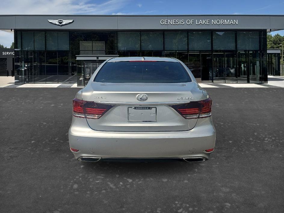 Used 2014 Lexus LS 460 w/ Comfort Package image 8