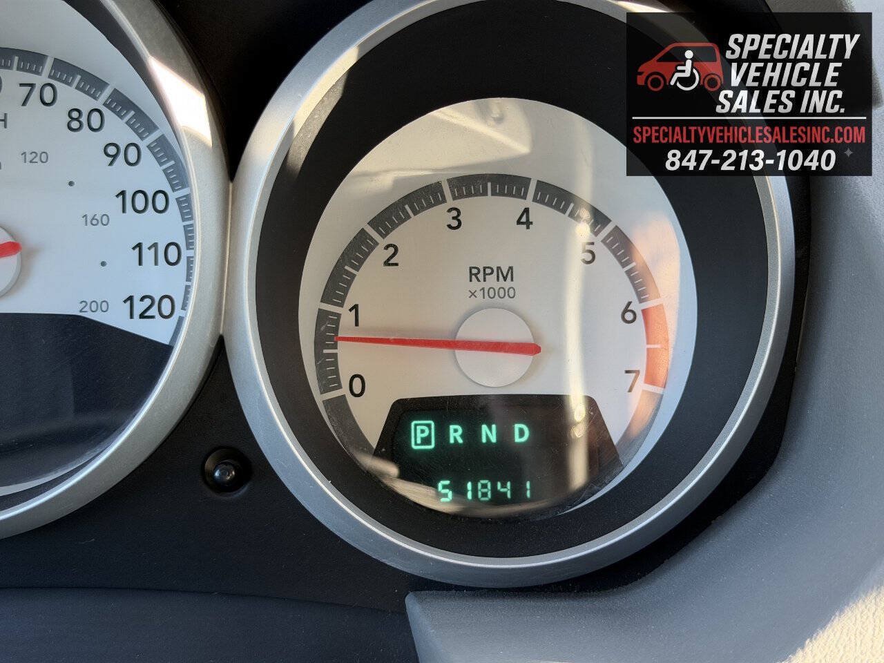 Used 2008 Dodge Grand Caravan SXT FWD image 36