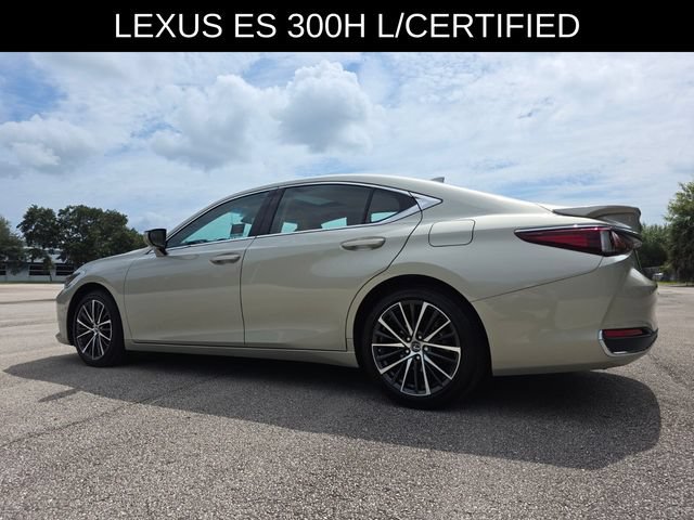 Used 2025 Lexus ES 300h w/ Premium Package FWD image 5
