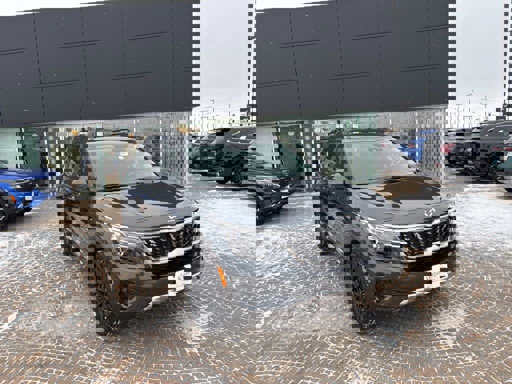 Used 2023 Kia Seltos Nightfall Edition image 3