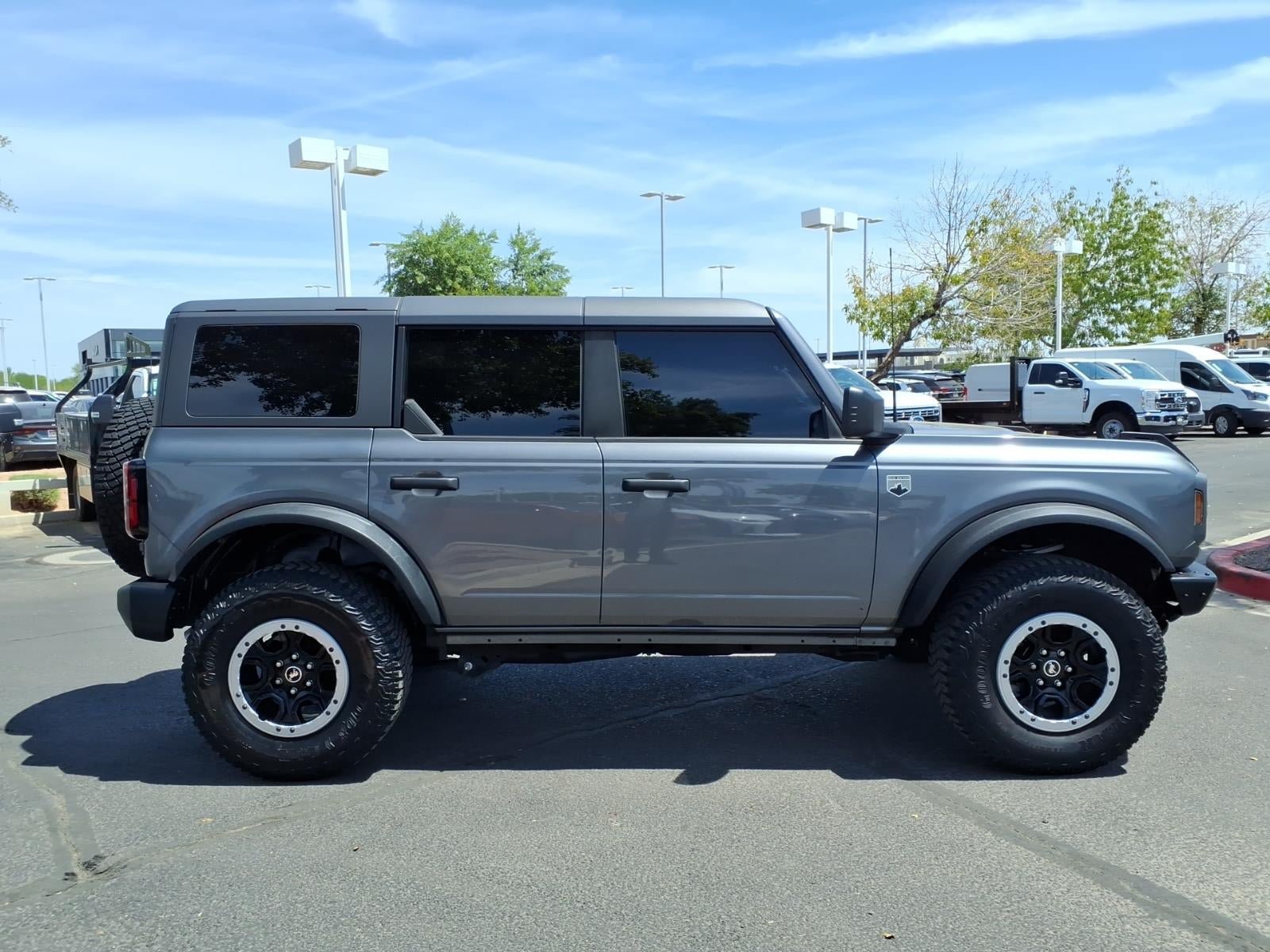 Certified 2023 Ford Bronco Big Bend w/ Sasquatch Package AWD/4WD image 3