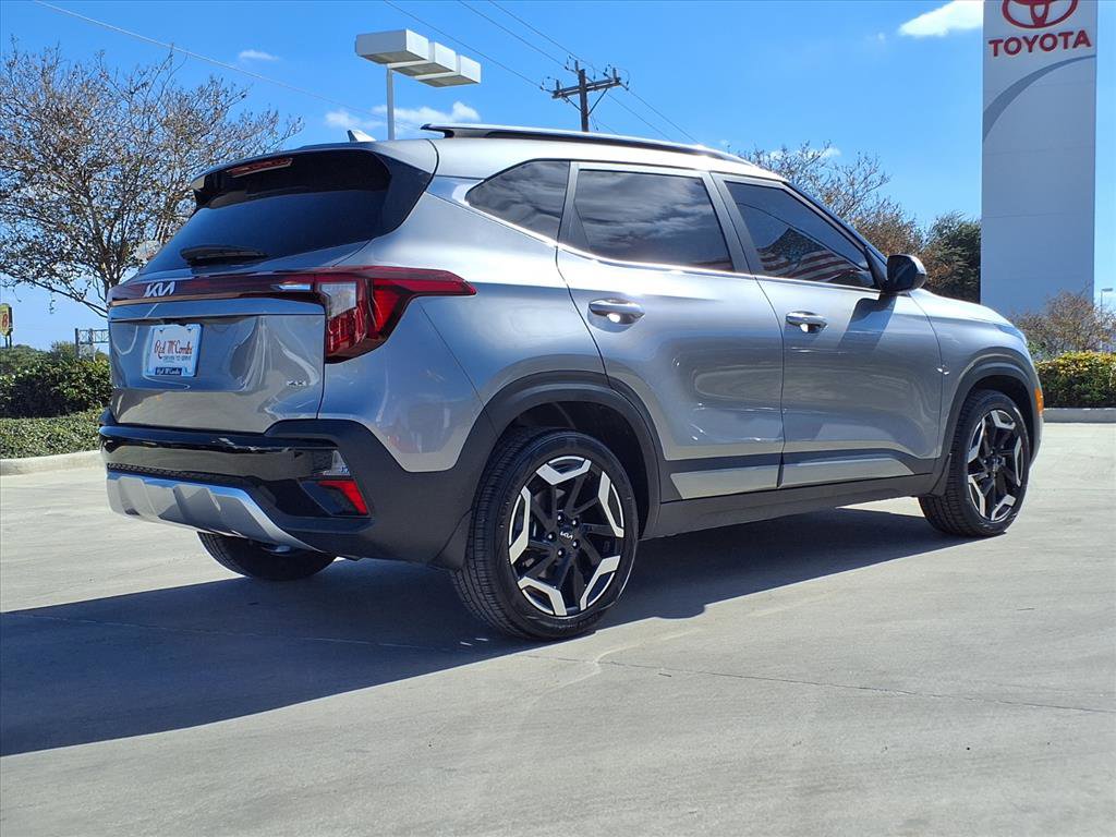 Used 2024 Kia Seltos SX w/ SX Sunroof Package image 5