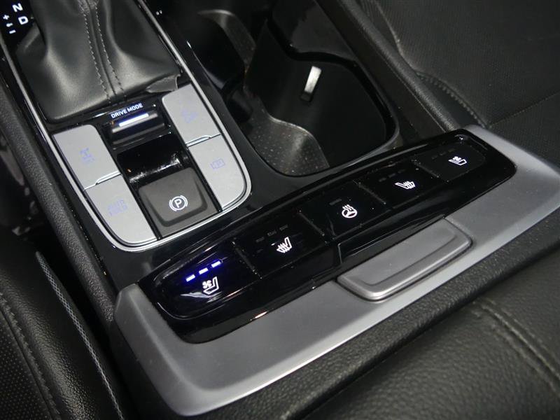Used 2022 Hyundai Santa Cruz Limited AWD/4WD image 38