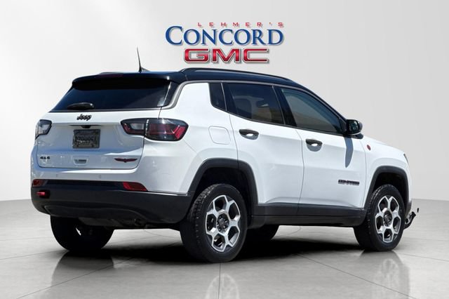 Used 2022 Jeep Compass Trailhawk w/ Trailhawk Elite Group AWD/4WD image 4