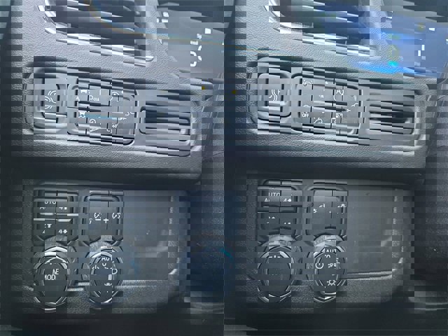 Used 2022 Chevrolet Tahoe Z71 w/ Luxury Package image 27