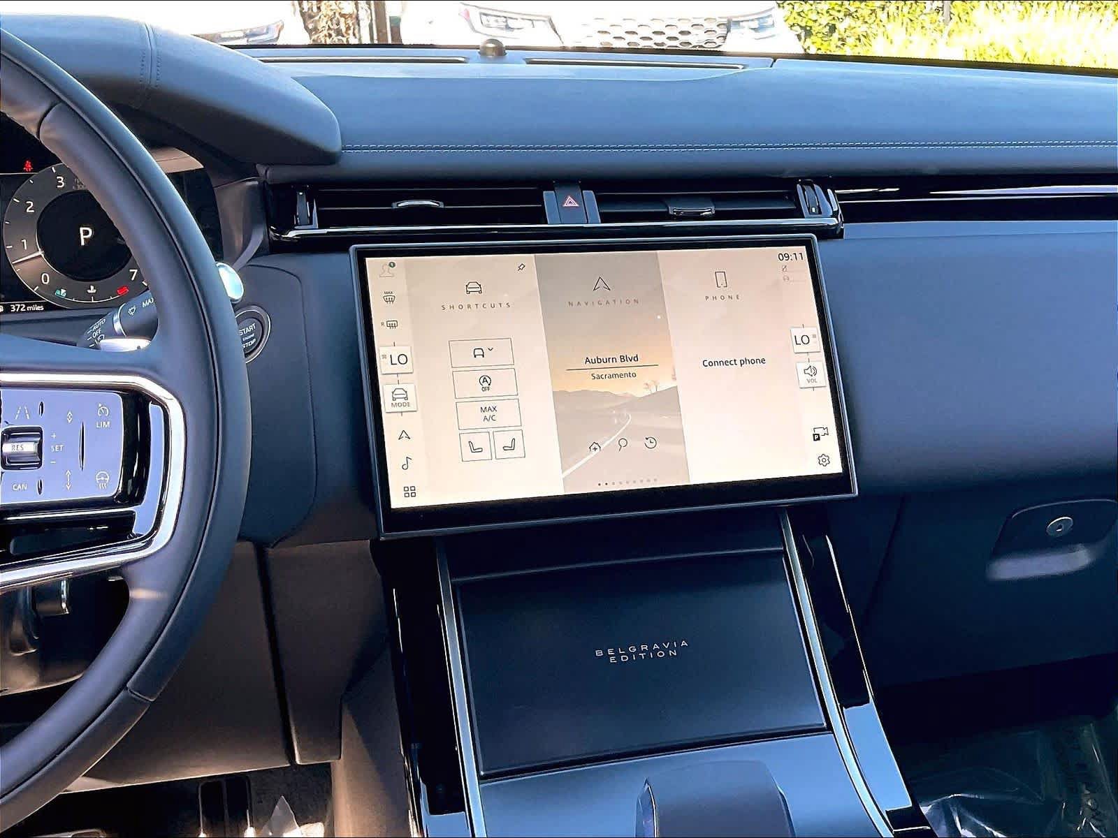 New 2026 Land Rover Range Rover Velar Belgravia AWD/4WD image 9