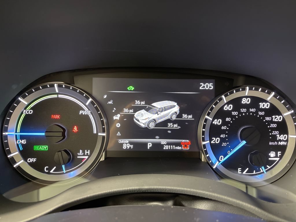 Certified 2025 Toyota Highlander XLE AWD/4WD image 18