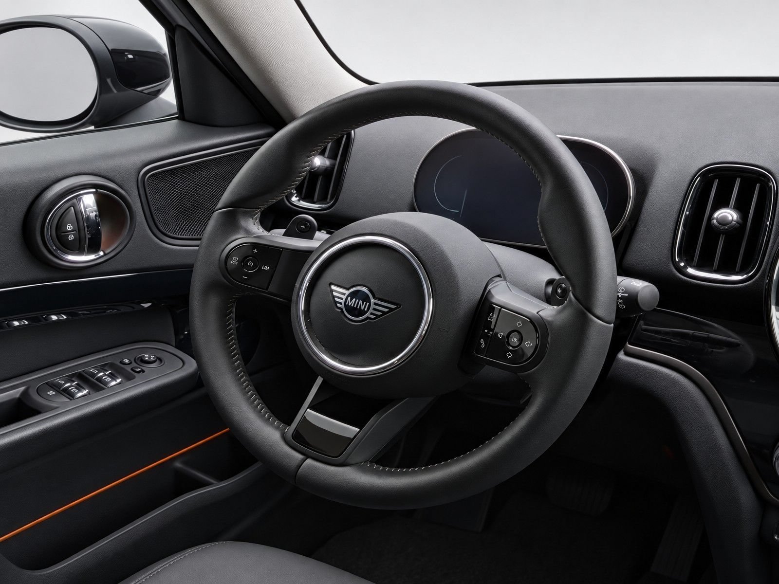 Used 2024 MINI Cooper Countryman S w/ Premium Package FWD image 20