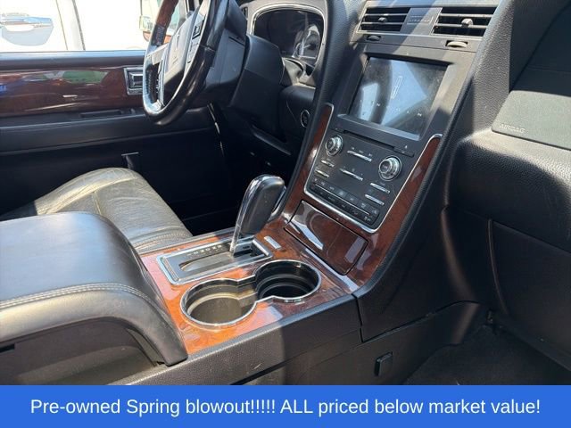 Used 2016 Lincoln Navigator Select AWD/4WD image 44