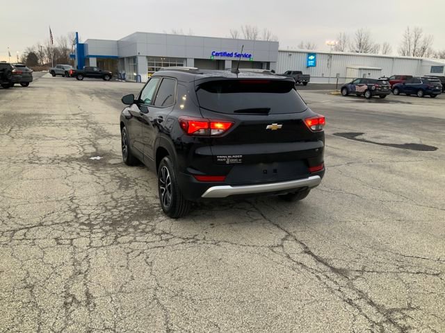 Certified 2025 Chevrolet TrailBlazer LT image 9