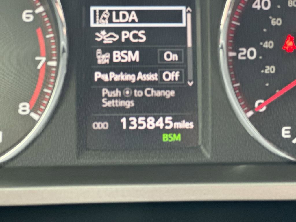 Used 2017 Toyota RAV4 SE w/ Advanced Technology Package image 13