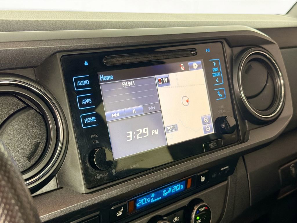 Used 2019 Toyota Tacoma TRD Sport image 15