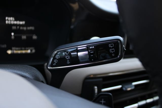 Used 2020 Lincoln Corsair Reserve w/ Equipment Group 201A AWD/4WD image 11