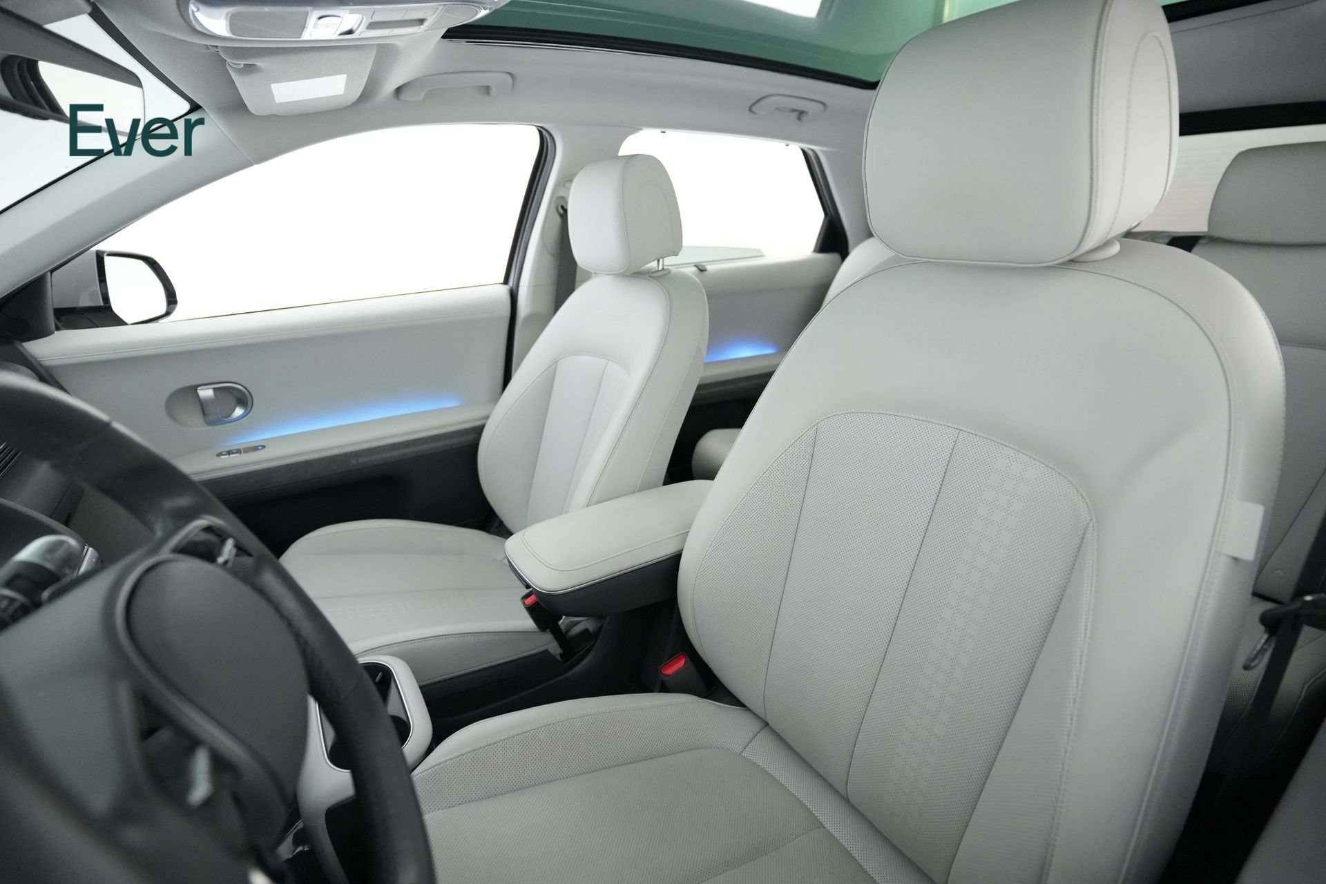 Used 2023 Hyundai Ioniq 5 Limited w/ Cargo Package RWD image 4