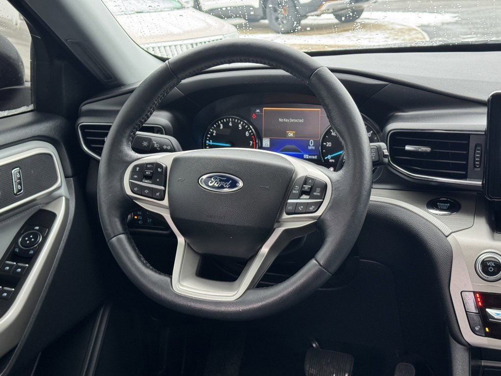 Certified 2023 Ford Explorer XLT w/ Equipment Group 202A image 22
