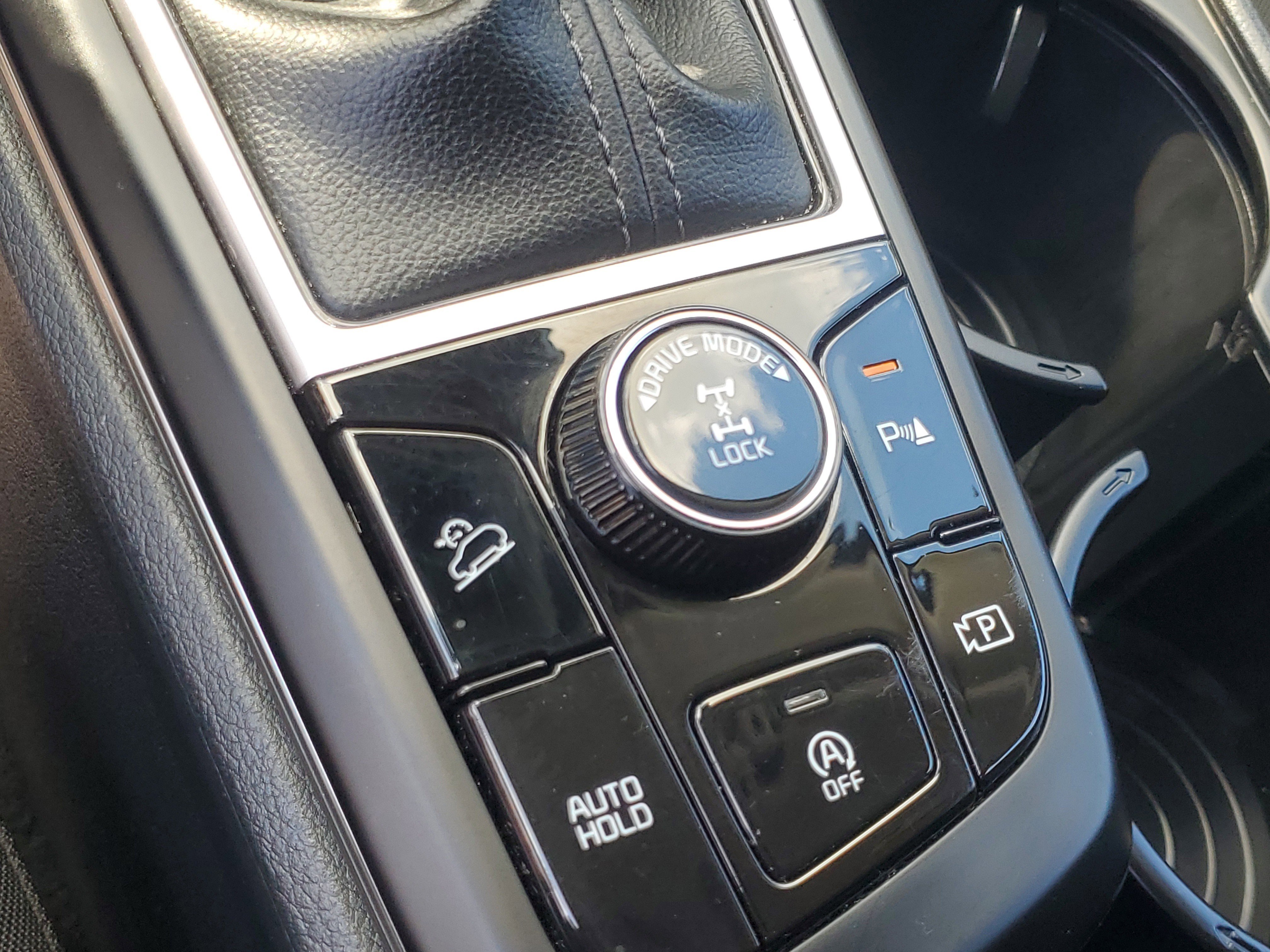 Used 2024 Kia Sportage LX image 28