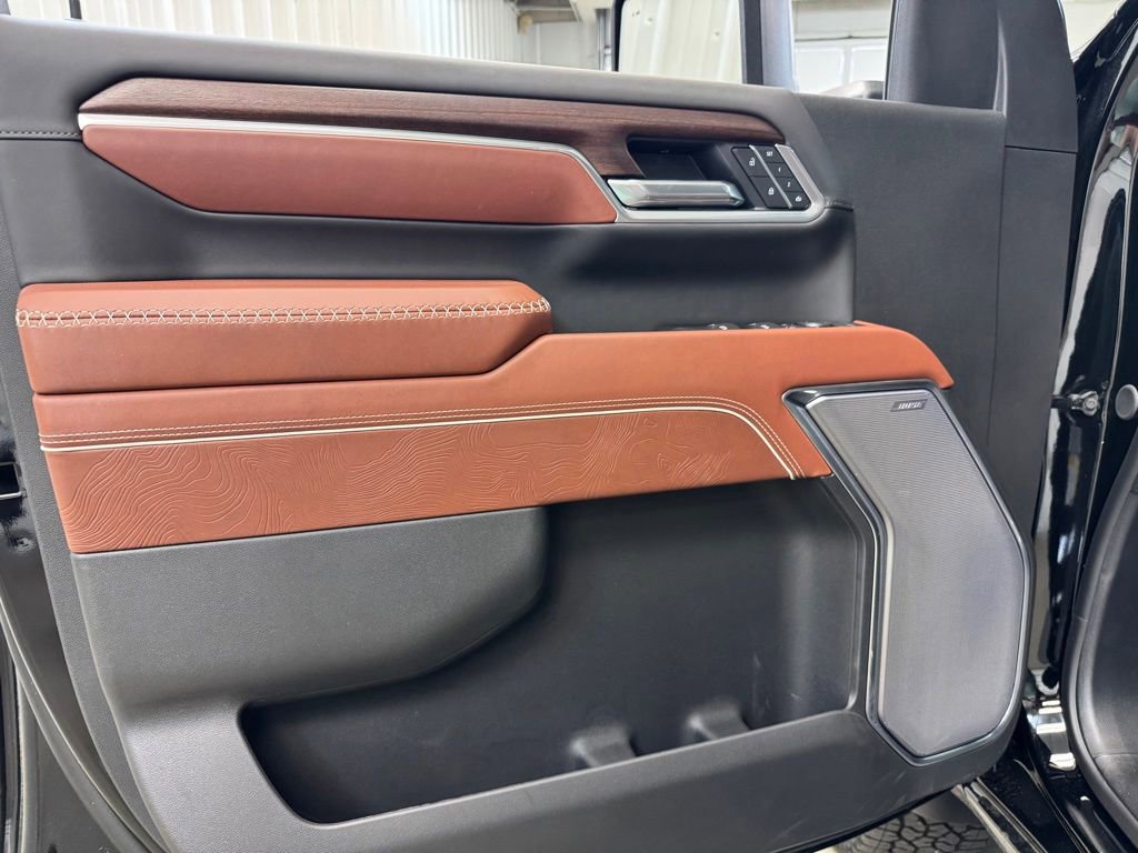 New 2026 GMC Sierra 2500 Denali Ultimate AWD/4WD image 9