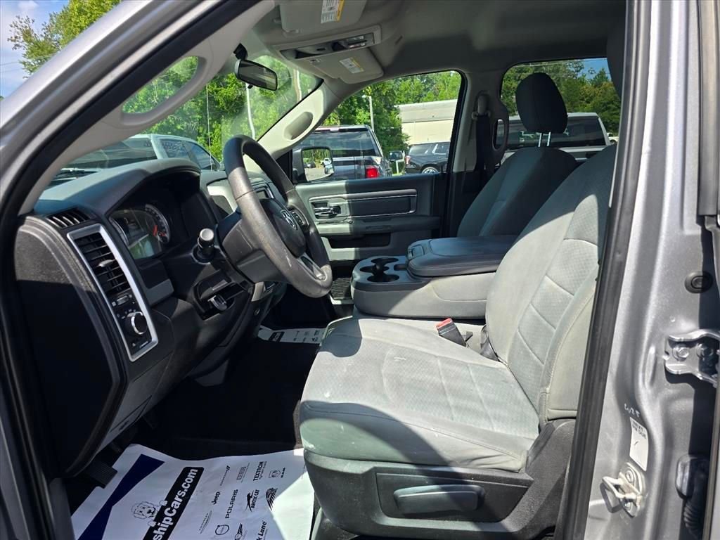 Used 2020 RAM 1500 Classic SLT RWD image 11