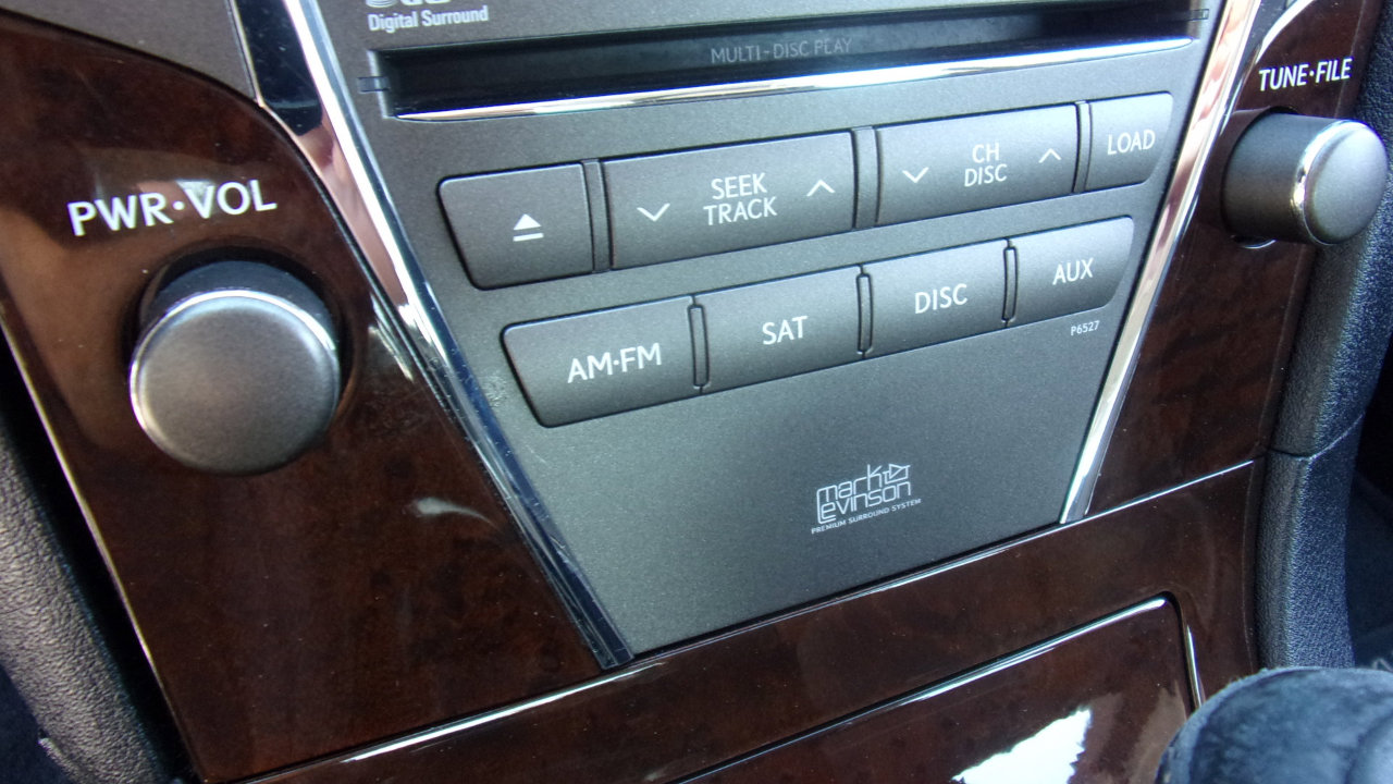 Used 2010 Lexus ES 350 image 8