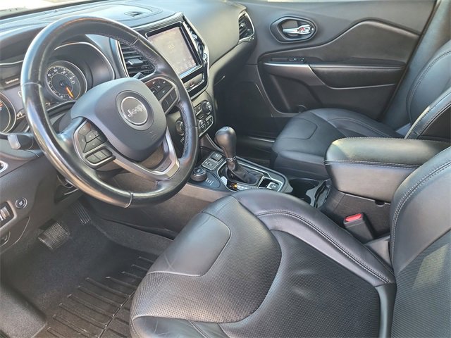 Used 2019 Jeep Cherokee Limited image 7