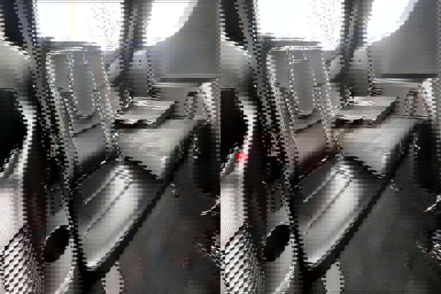 Used 2020 Ford Explorer ST w/ ST Street Pack image 33