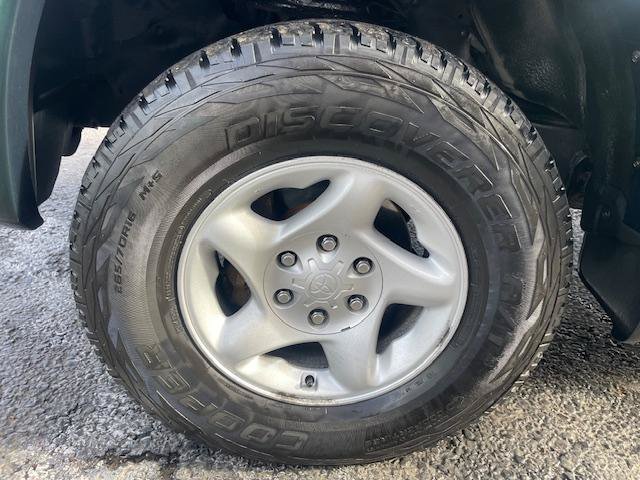 Used 2004 Toyota Tundra SR5 AWD/4WD image 16