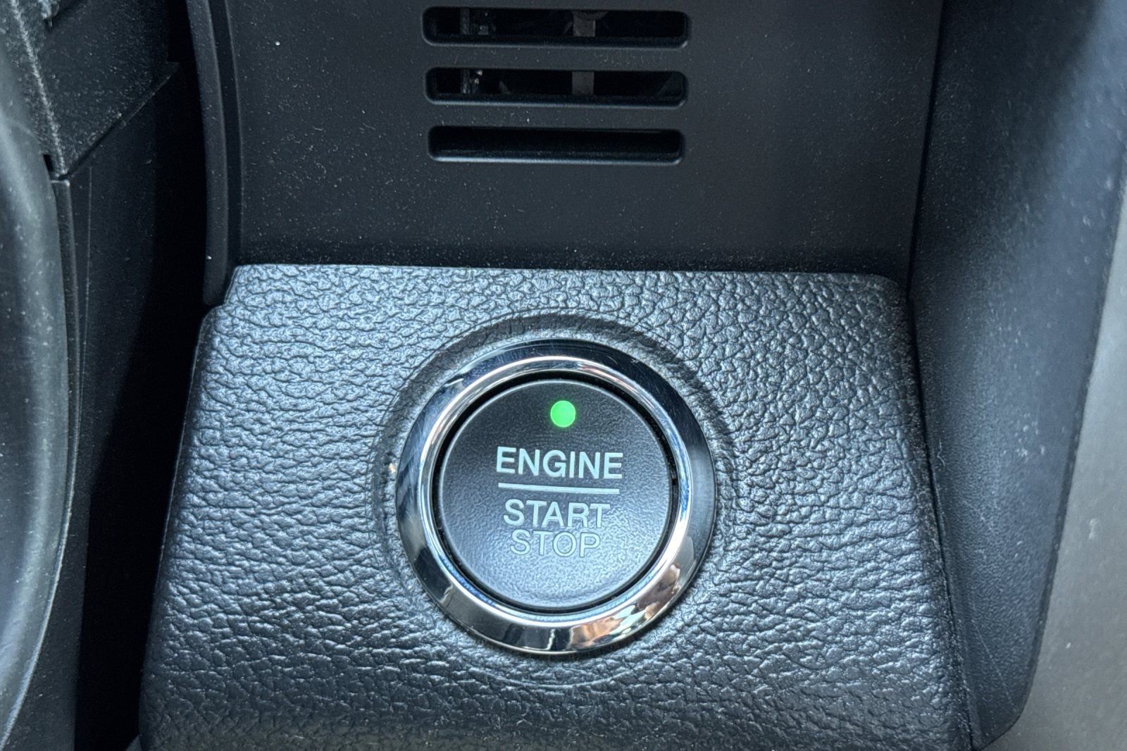 Used 2017 Ford F250 Lariat w/ Lariat Ultimate Package image 22