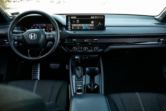 Used 2024 Honda Accord Sport image 25