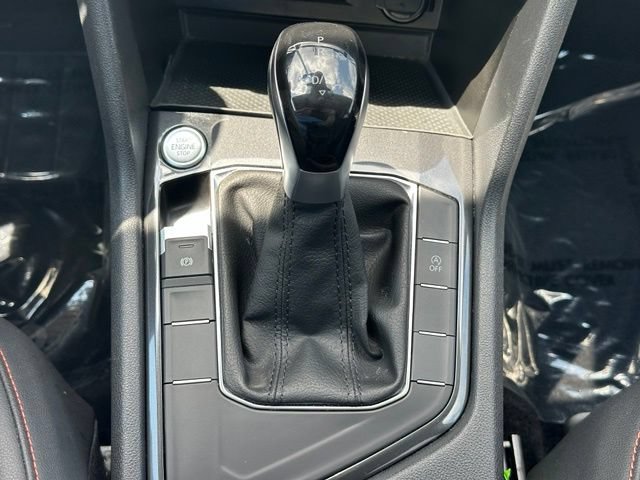 Used 2024 Volkswagen Tiguan Wolfsburg Edition FWD image 21