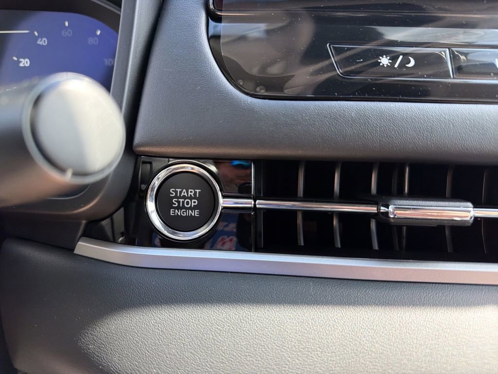 New 2026 Mitsubishi Outlander SE AWD/4WD image 24